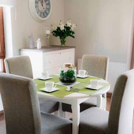 Sosnowe Tarasy Apartment Миелно Екстериор снимка