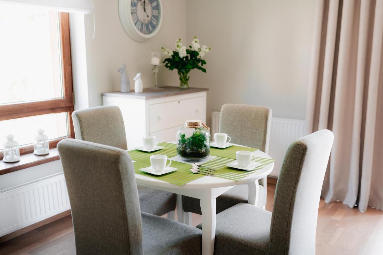 Sosnowe Tarasy Apartment Миелно Екстериор снимка