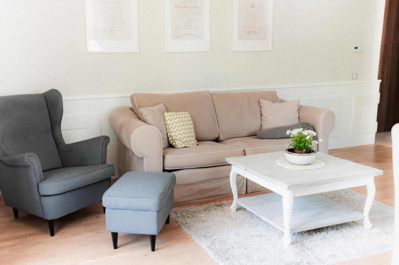 Sosnowe Tarasy Apartment Миелно Екстериор снимка