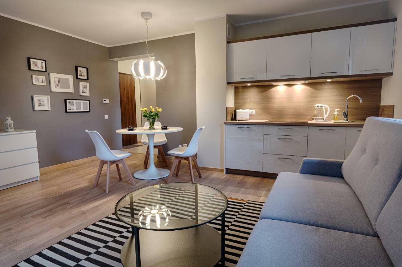 Sosnowe Tarasy Apartment Миелно Екстериор снимка