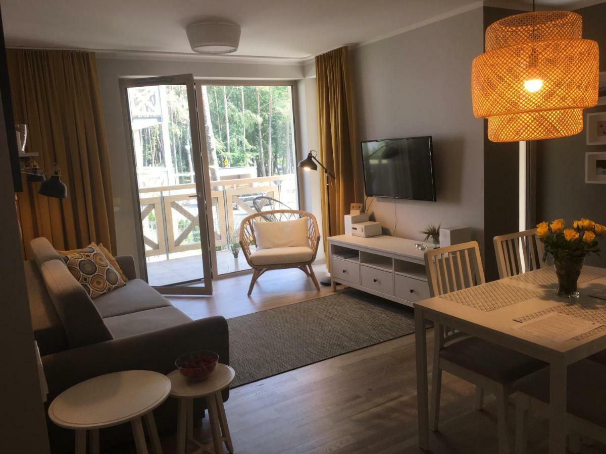 Sosnowe Tarasy Apartment Миелно Екстериор снимка